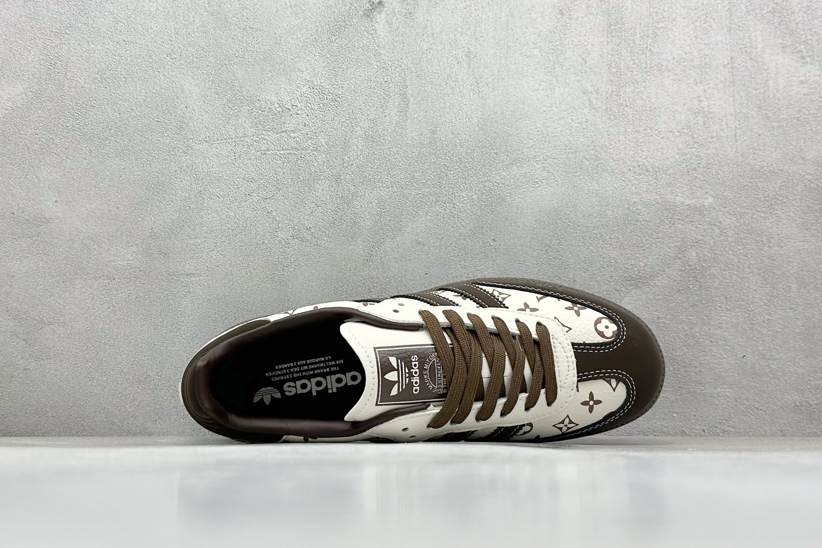 adidoriginals Samba x Louis Vuitt黑白 桑巴舞系列复古经典轻便板鞋 DX0010