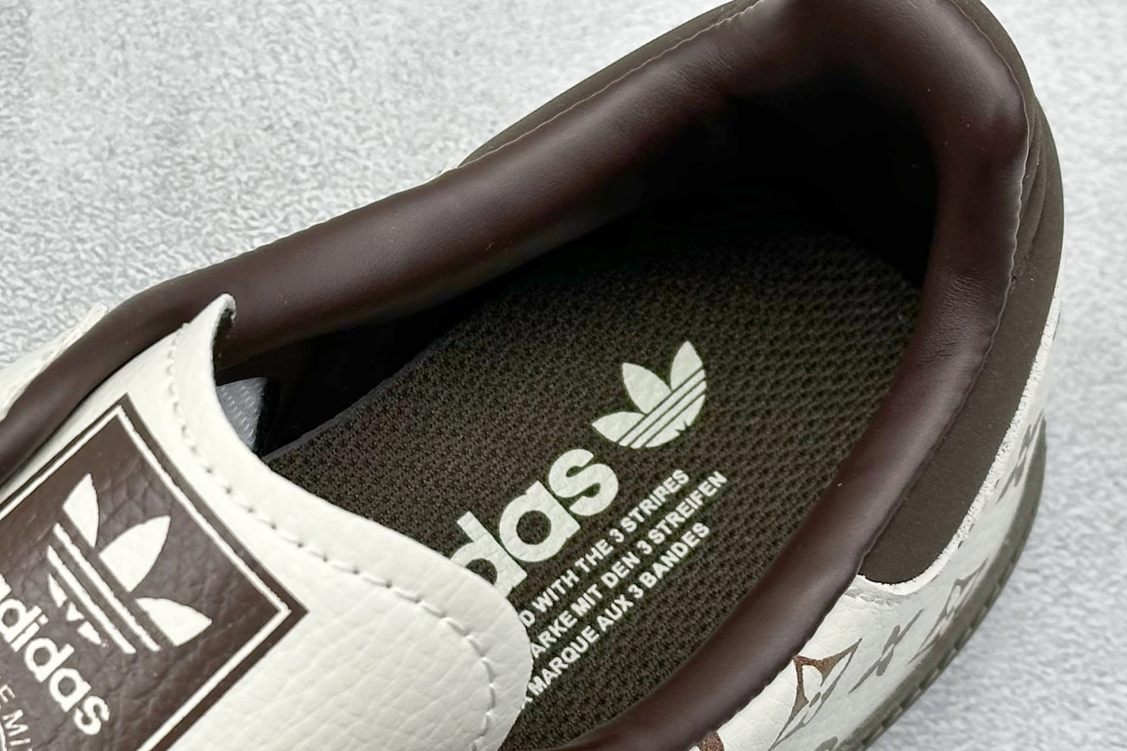 adidoriginals Samba x Louis Vuitt黑白 桑巴舞系列复古经典轻便板鞋 DX0010