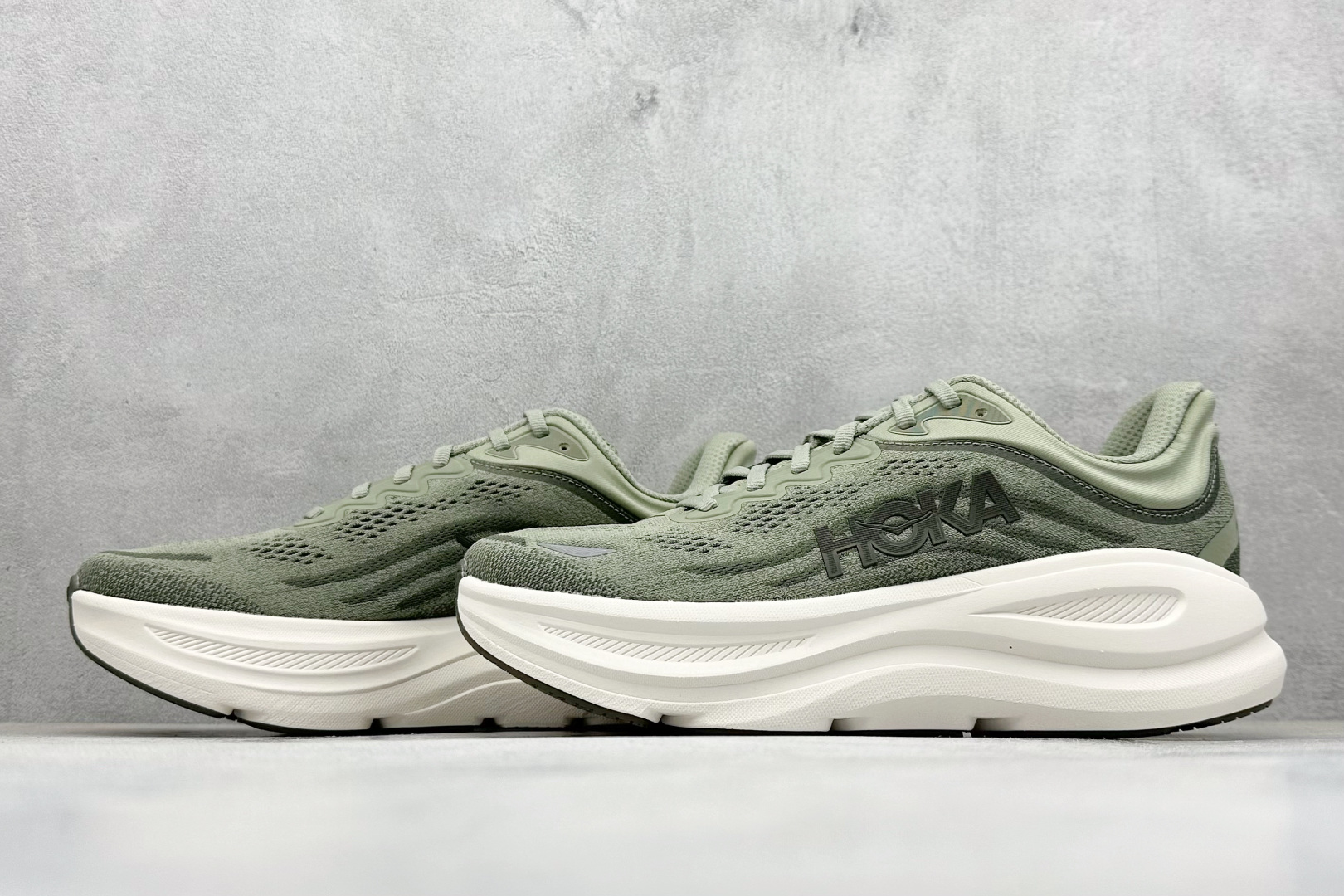  
RS版HOKA ONE ONE Bondi 9 舒适防滑耐磨低帮休闲跑步鞋 

货号：/SSSC
尺