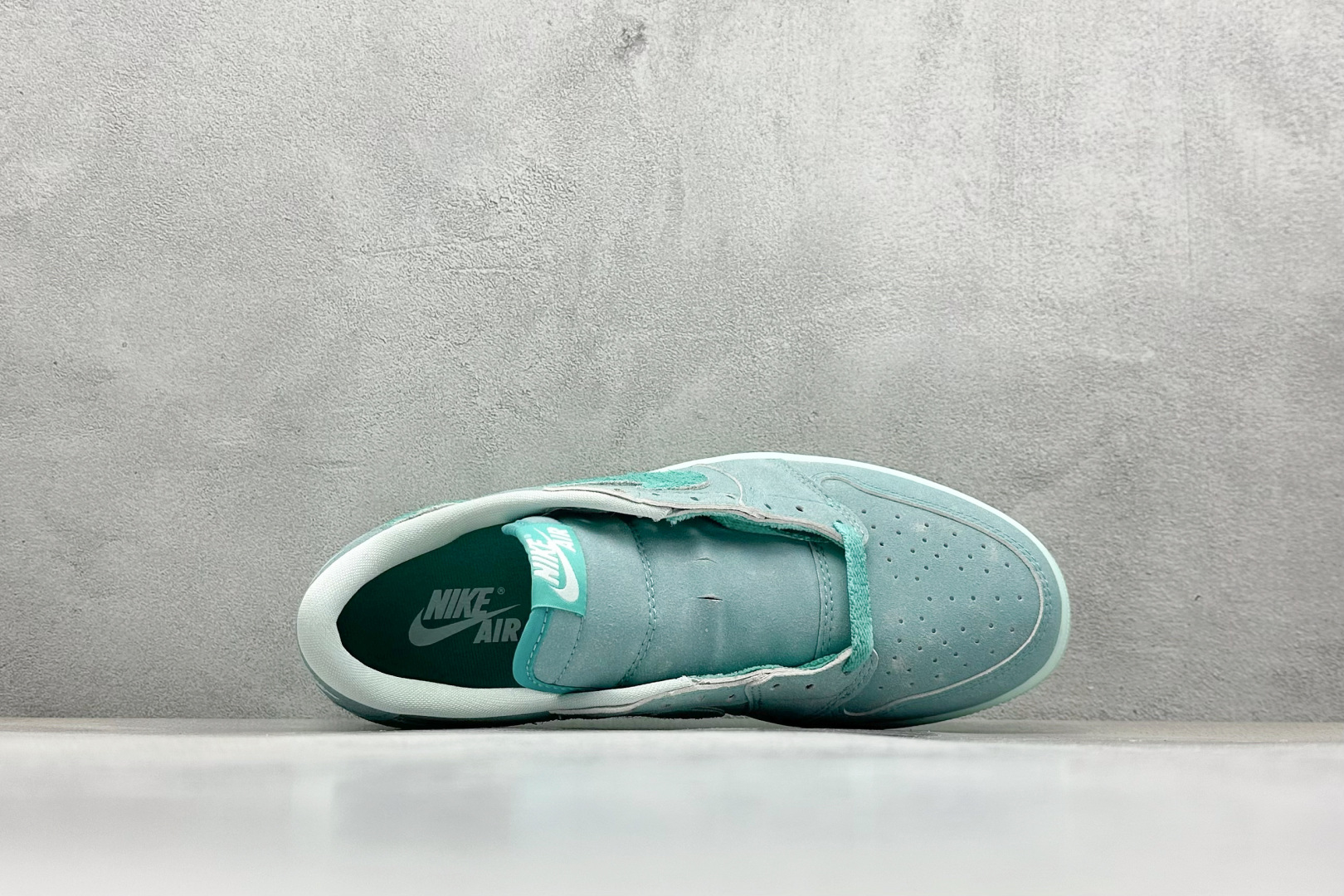 F版 Air Jordan 1 Low 蓝绿 AJ1乔1低帮休闲板鞋 HQ8111-300