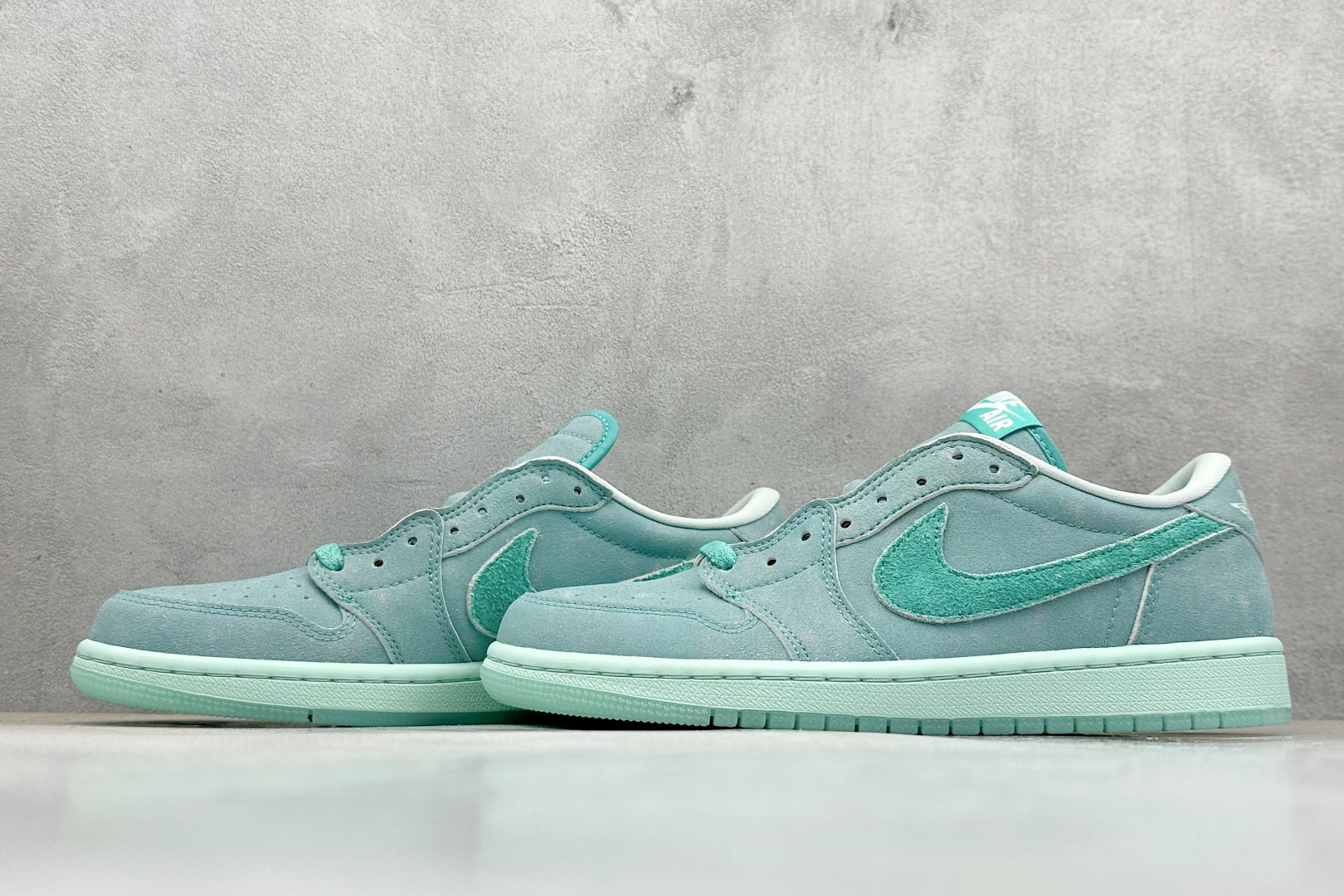 F版 Air Jordan 1 Low 蓝绿 AJ1乔1低帮休闲板鞋 HQ8111-300
