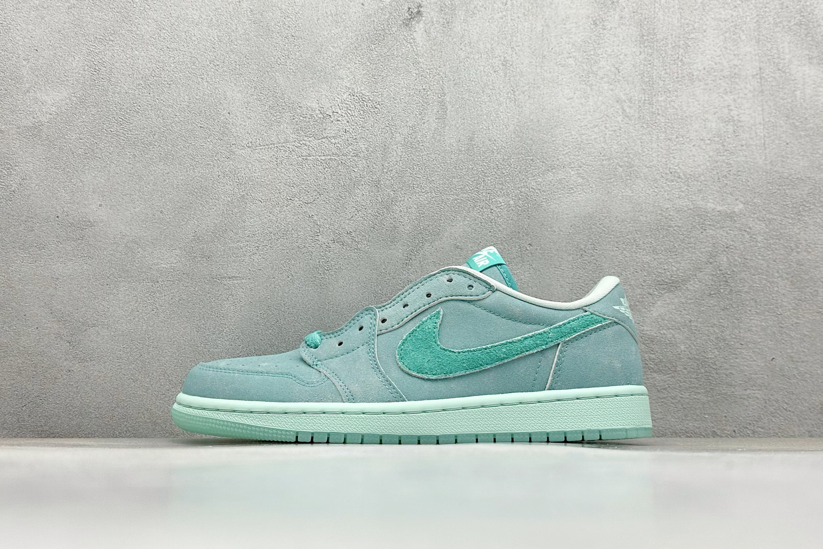 F版 Air Jordan 1 Low 蓝绿 AJ1乔1低帮休闲板鞋 HQ8111-300