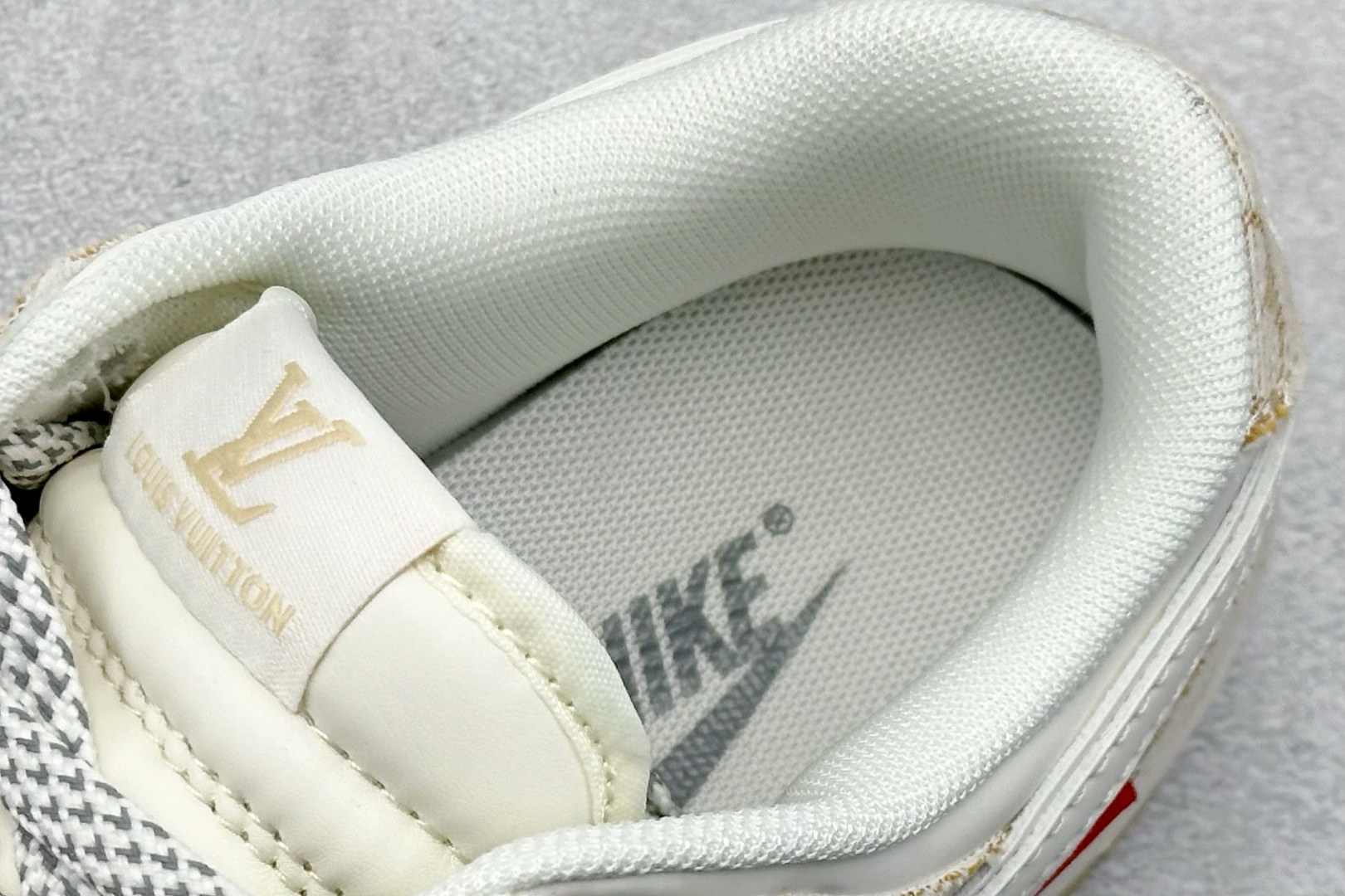 XC版Nike SB Dunk Low LV联名 卡其牛仔 低帮休闲板鞋 YX5066-377