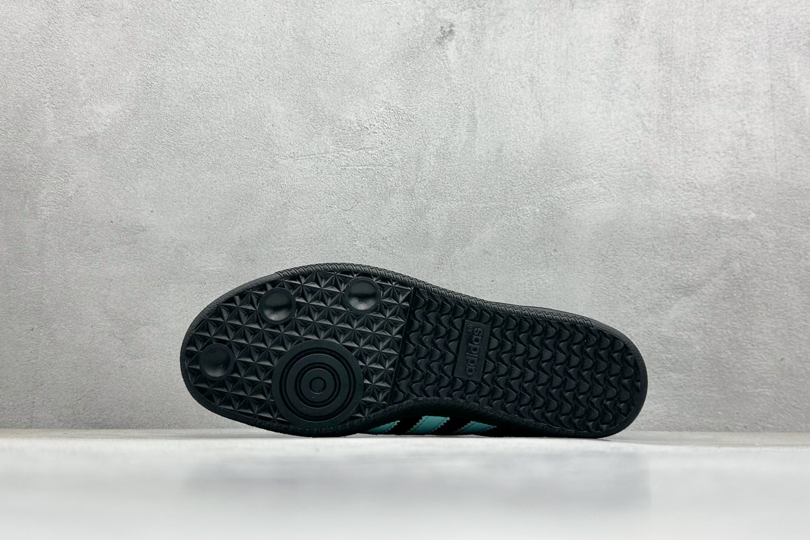 adidoriginals Samba x Stussy 黑蓝 桑巴舞系列复古经典轻便板鞋 DX0002