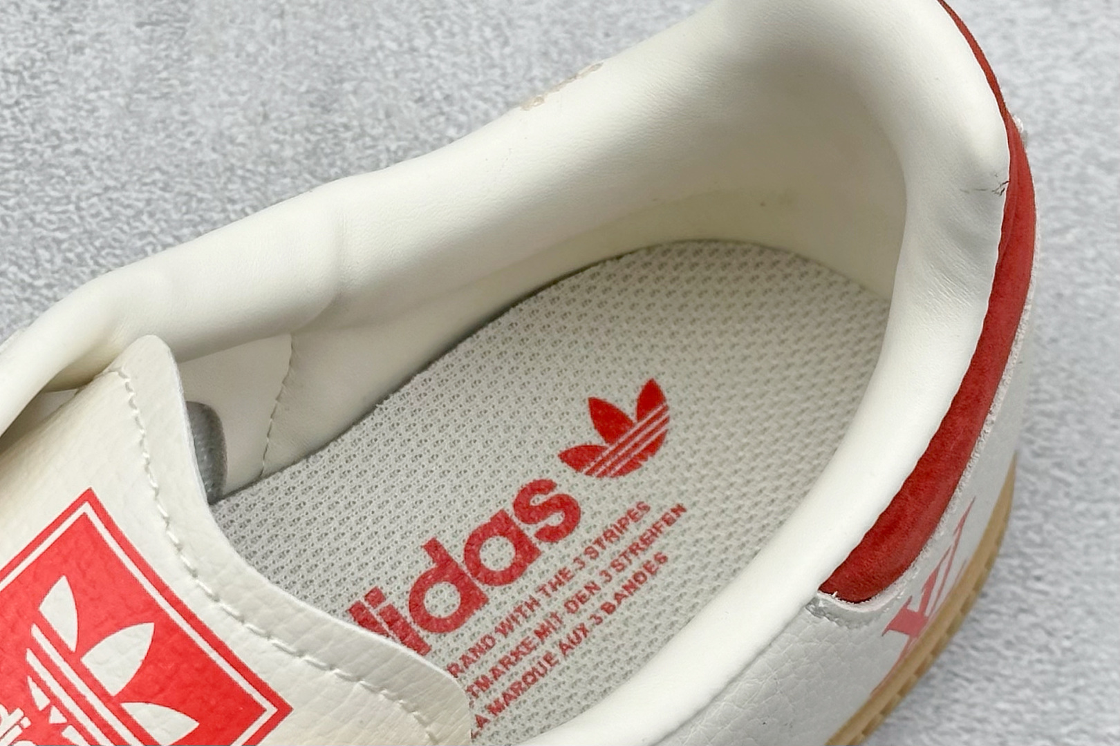 adidoriginals Samba x Louis Vuitt红白 桑巴舞系列复古经典轻便板鞋 DX0008