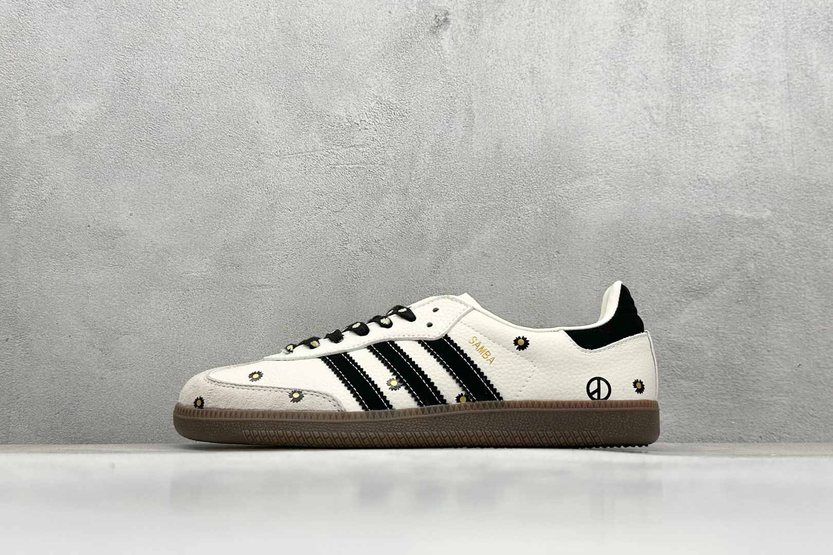 adidoriginals Samba 小雏菊 灰白黑 桑巴舞系列复古经典轻便板鞋 DX0005