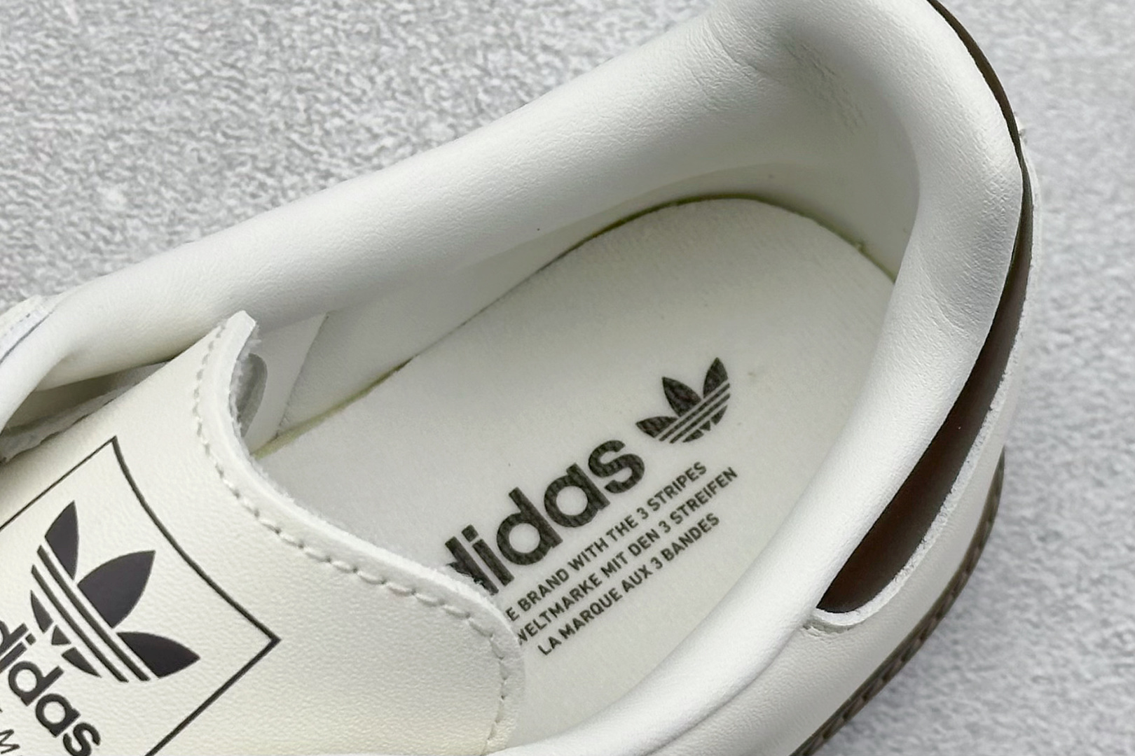 150 AdidOriginals Samba 阿迪达斯经典款复古休闲板鞋 JI1991
