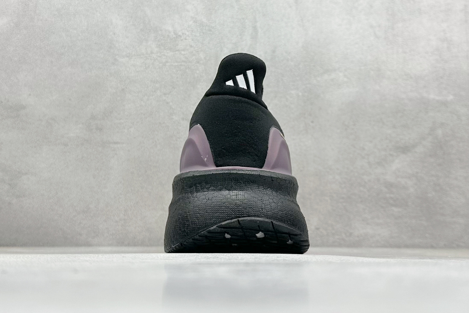 福利特价 
AD Ultraboost 5X 阿迪达斯新款休闲爆米花跑步鞋
货号：JH7244
尺码：