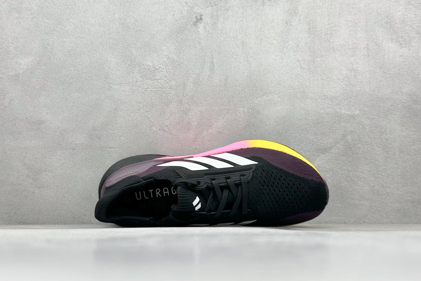 福利特价 
AD Ultraboost 5X 阿迪达斯新款休闲爆米花跑步鞋
货号：JH7244
尺码：