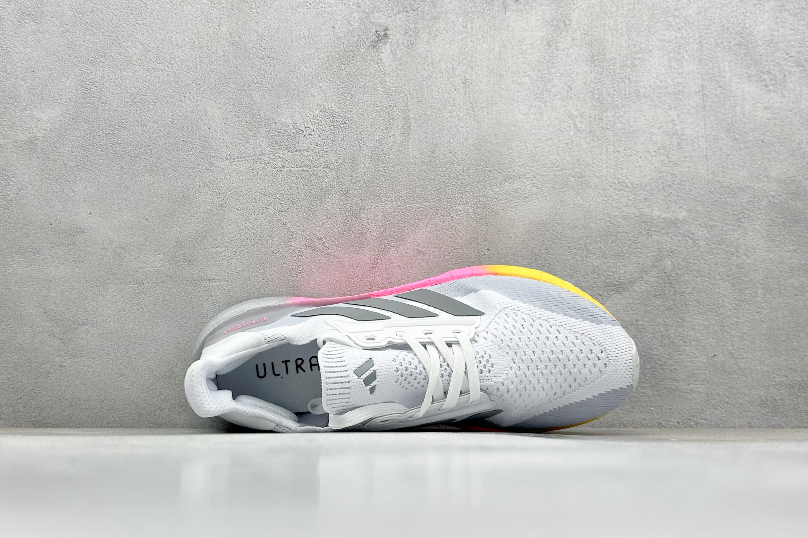 福利特价 
AD Ultraboost 5X 阿迪达斯新款休闲爆米花跑步鞋
货号：IH0638
尺码：