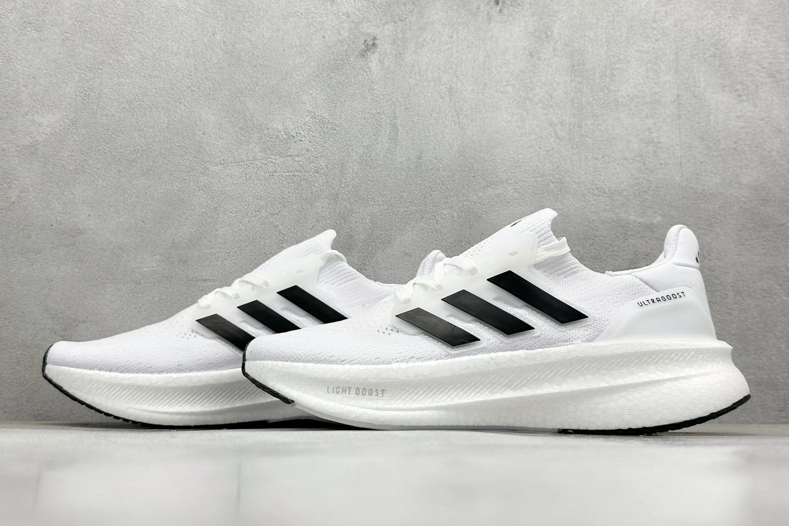 福利特价 
AD Ultraboost 5X 阿迪达斯新款休闲爆米花跑步鞋
货号：IH3103
尺码：