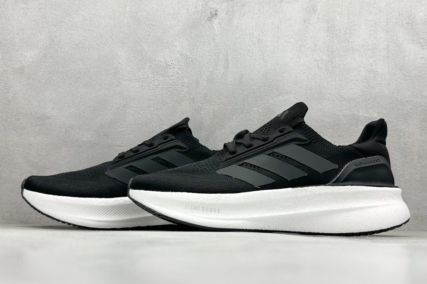 福利特价 
AD Ultraboost 5X 阿迪达斯新款休闲爆米花跑步鞋
货号：JH9633
尺码：