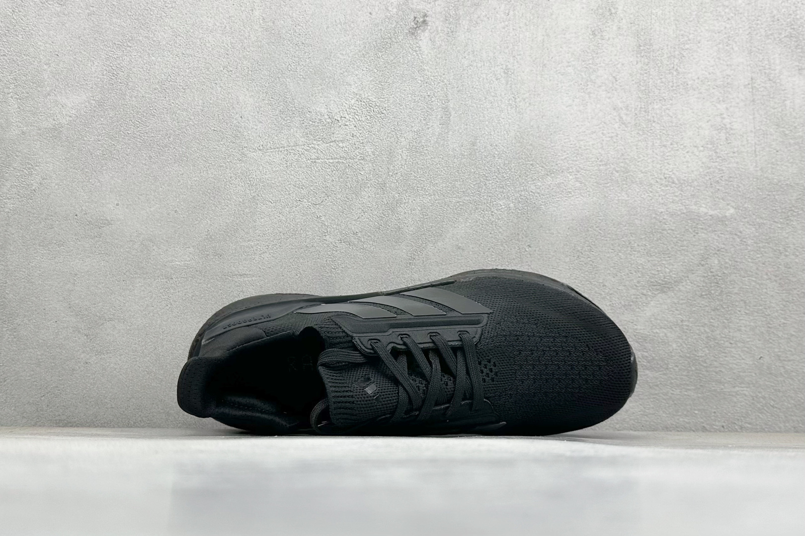 福利特价 
AD Ultraboost 5X 阿迪达斯新款休闲爆米花跑步鞋
货号：JH7244
尺码：
