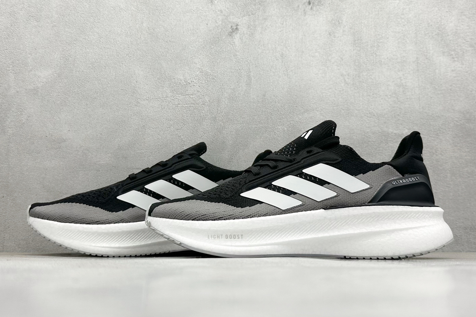 福利特价 
AD Ultraboost 5X 阿迪达斯新款休闲爆米花跑步鞋
货号：IH3102
尺码：