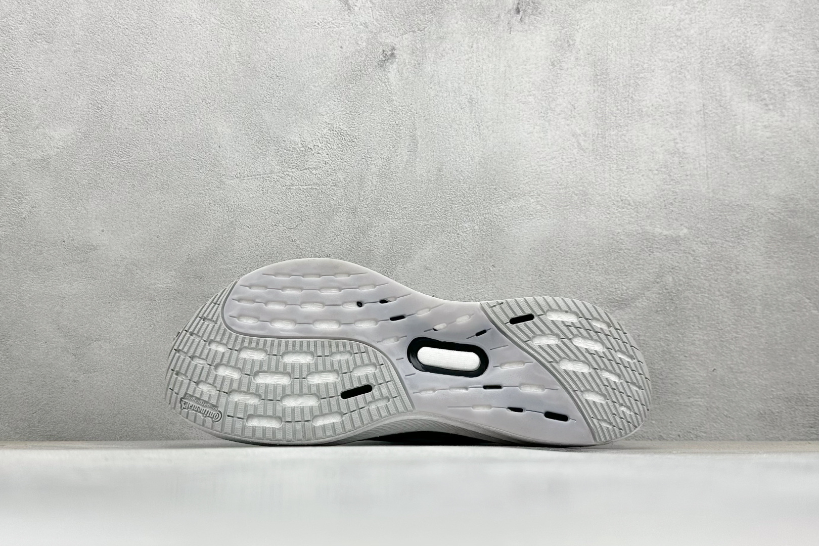 福利特价 
AD Ultraboost 5X 阿迪达斯新款休闲爆米花跑步鞋
货号：IH3102
尺码：
