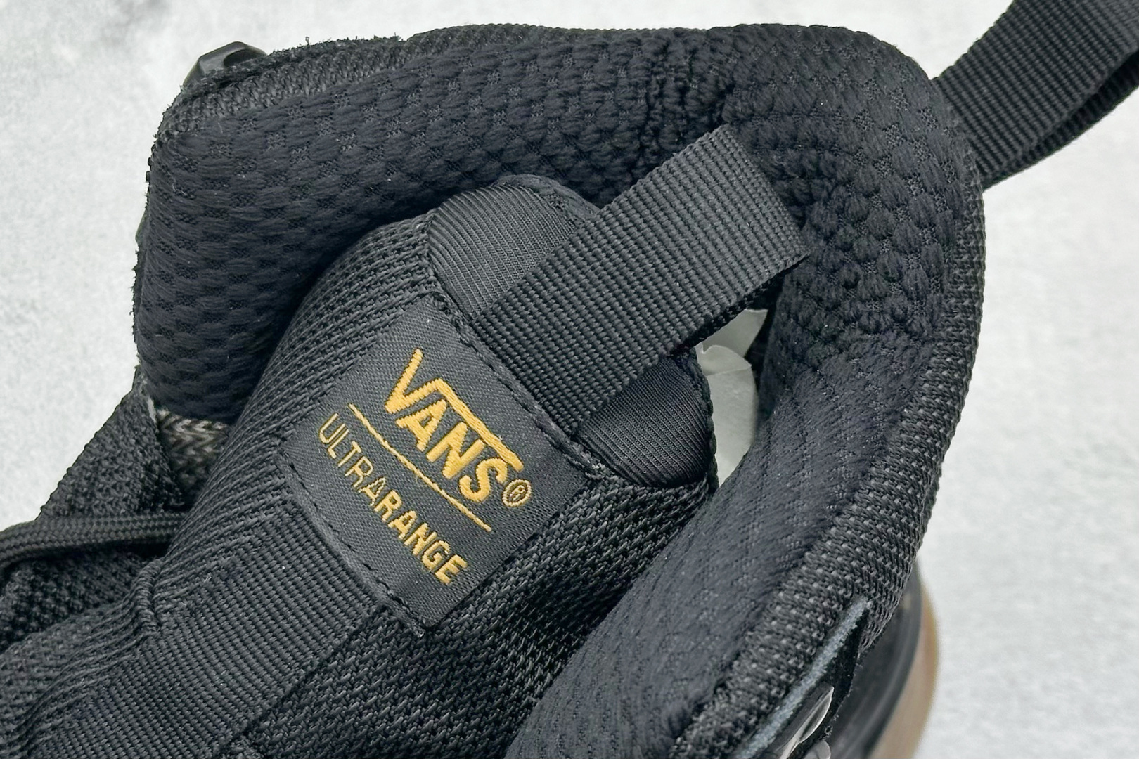 图片[8]-Vans UltraRange Exo Hi Gore-tex Mte-3 万斯经典百搭休闲高帮板鞋户外靴 实拍调校N版已经零色差零失真 百分百还原实物色彩所见即所得 不存在货不对板色差等低级问题 选购参考实物拍摄 不混卖不参货 只用心做好货 尺码：37-42-选品中心