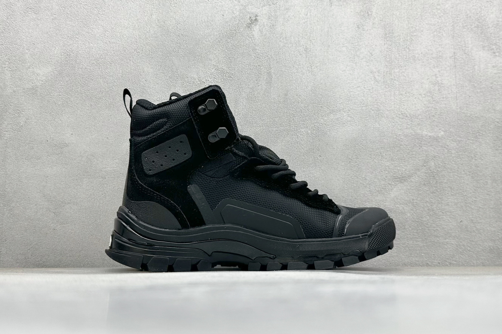 图片[2]-Vans UltraRange Exo Hi Gore-tex Mte-3 万斯经典百搭休闲高帮板鞋户外靴 实拍调校N版已经零色差零失真 百分百还原实物色彩所见即所得 不存在货不对板色差等低级问题 选购参考实物拍摄 不混卖不参货 只用心做好货 尺码：37-42-选品中心
