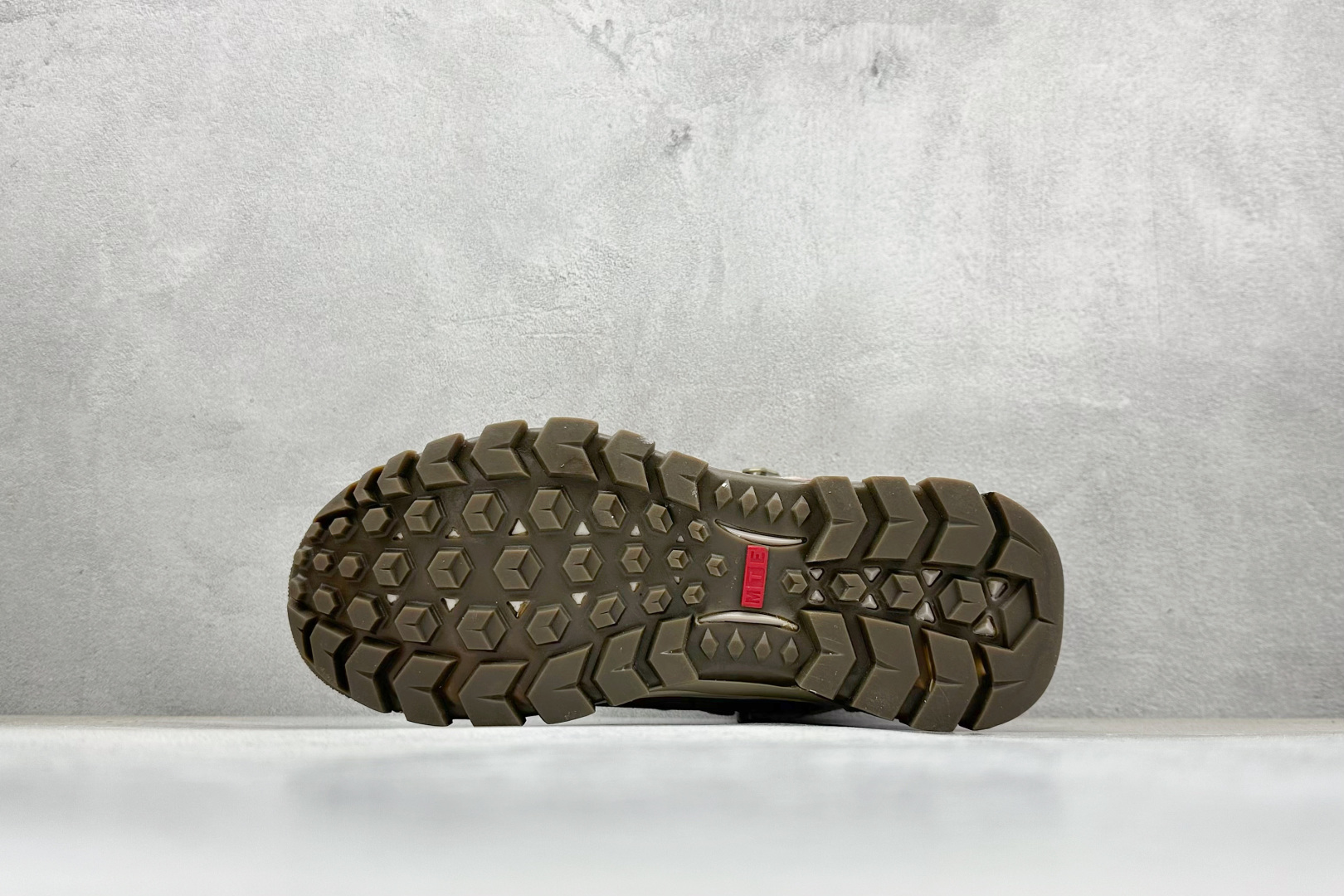 Vans UltraRange Exo Hi Gore-tex Mte-3 万斯经典百搭休闲高帮板鞋户外靴