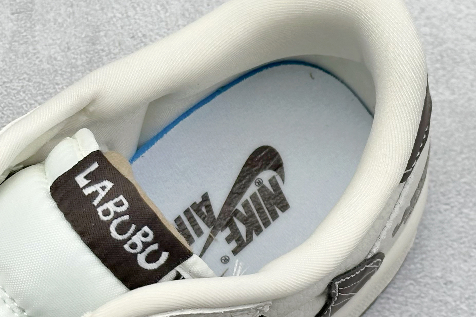 XC版Travis Scott x Fragment Design x Air Jordan 1 Low SP AJ1 乔1 米粽拉布布 低帮文化休闲板鞋 XS2025-051