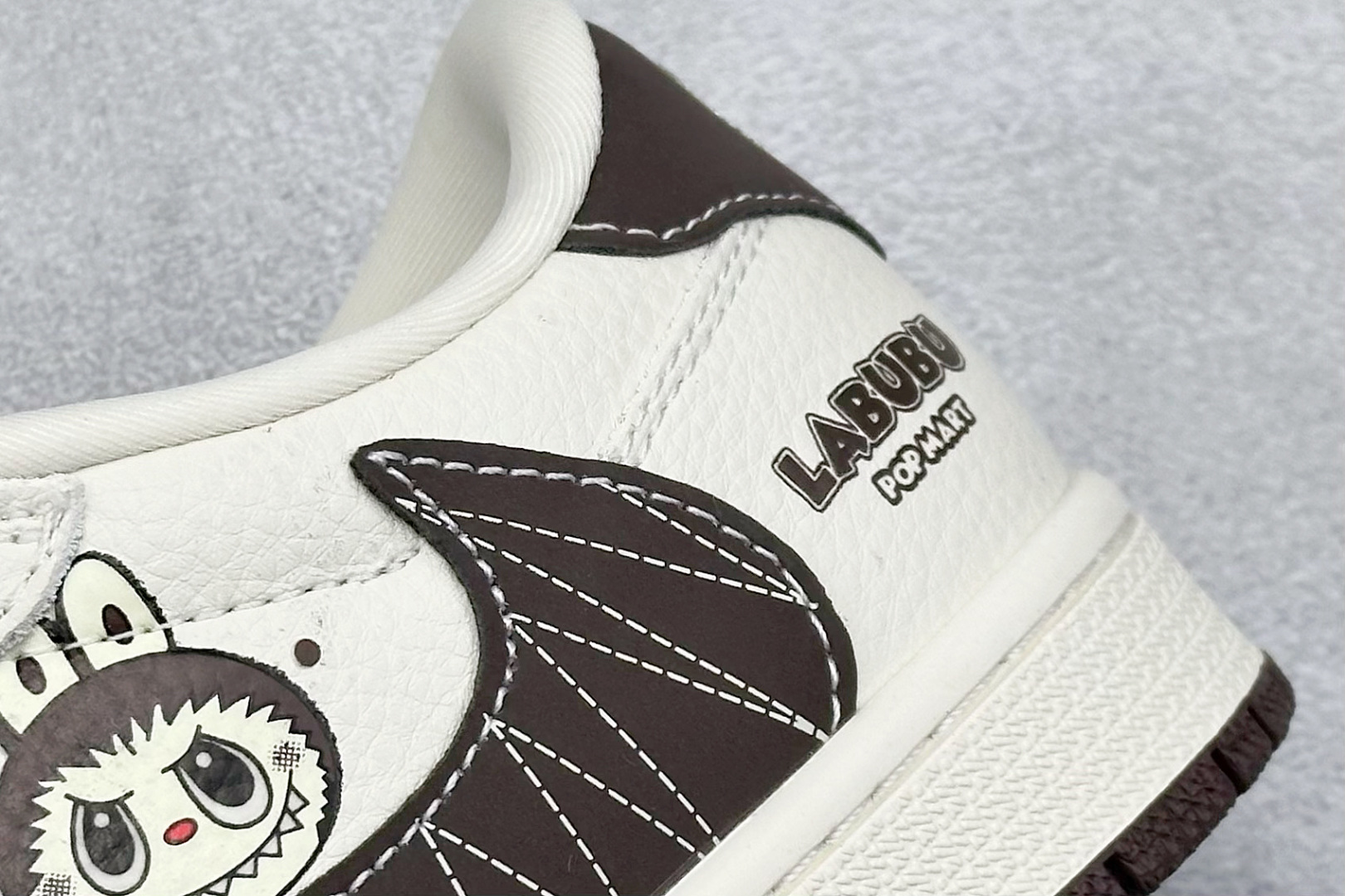 XC版Travis Scott x Fragment Design x Air Jordan 1 Low SP AJ1 乔1 米粽拉布布 低帮文化休闲板鞋 XS2025-051