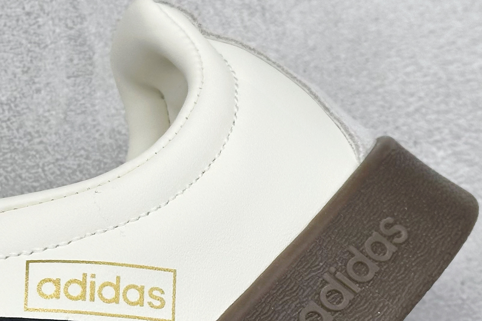 图片[9]-RA版 adidas neo VI Court CLASSIC 三叶草休闲复古运动板鞋 经典侧面三道杠和鞋舌三道杠的标示彰显其身份 承载青春情怀的板鞋 品牌辨识度清晰 货号： JQ1501 尺码： 36 36.5 37 38 38.5 39 40 40.5 41 42 42.5 43 44 44.5 45-选品中心