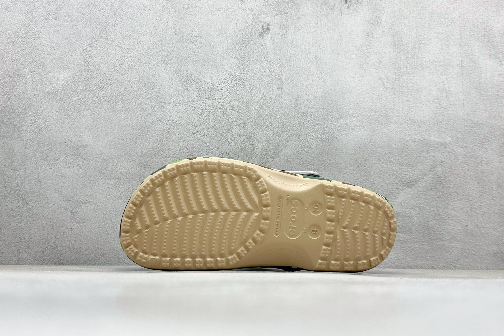 图片[4]-K Crocs Classic Clog 卡洛驰 明星 尺码： M4=36-37 M5=37-38 M6=38-39 M7=39-40 M8=41-42 M9=42-43 M10=43-44 M11=45-46-选品中心