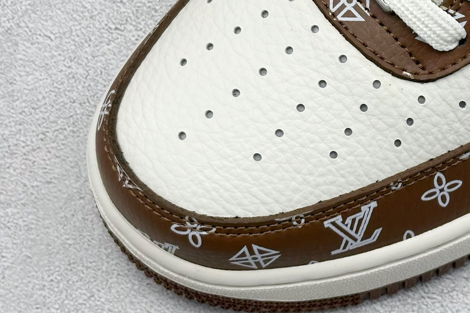SC版Nike Air Force 1'07 Low LV联名 奶白棕 空军一号低帮休闲板鞋 LW9279-018
