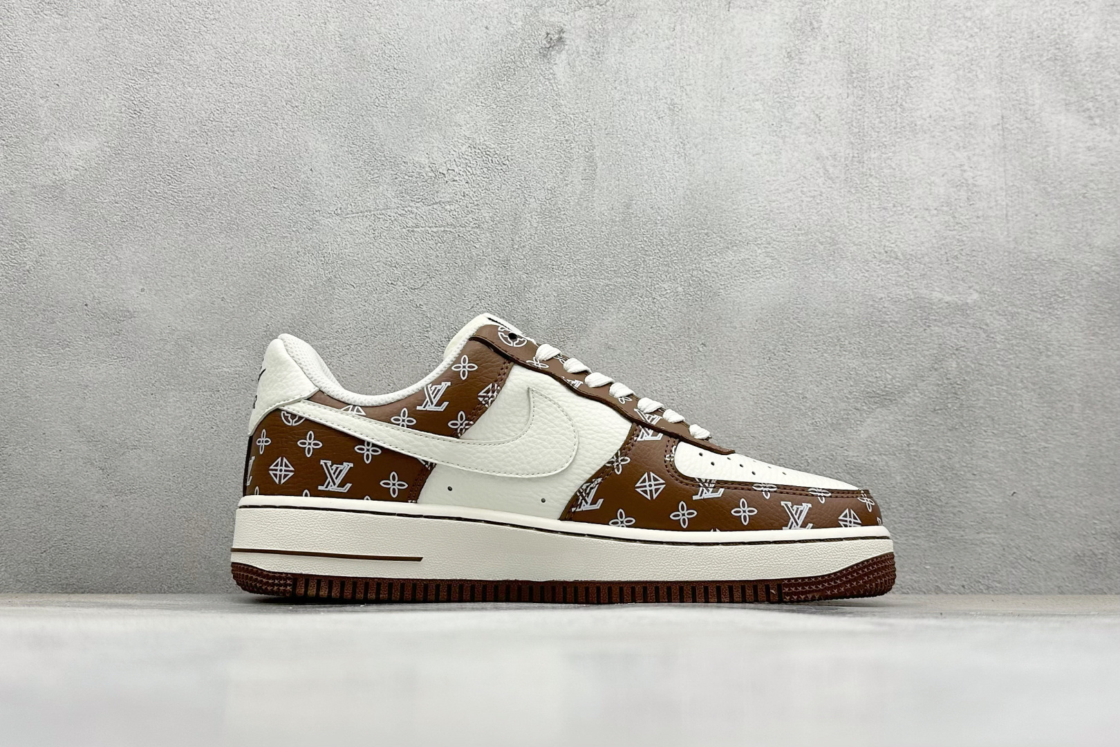 SC版Nike Air Force 1'07 Low LV联名 奶白棕 空军一号低帮休闲板鞋 LW9279-018