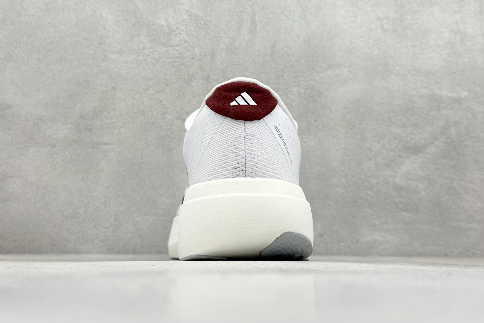 Ad Adizero Evo SL M 轻盈跑鞋 耐磨减震专业跑步鞋 JQ4566