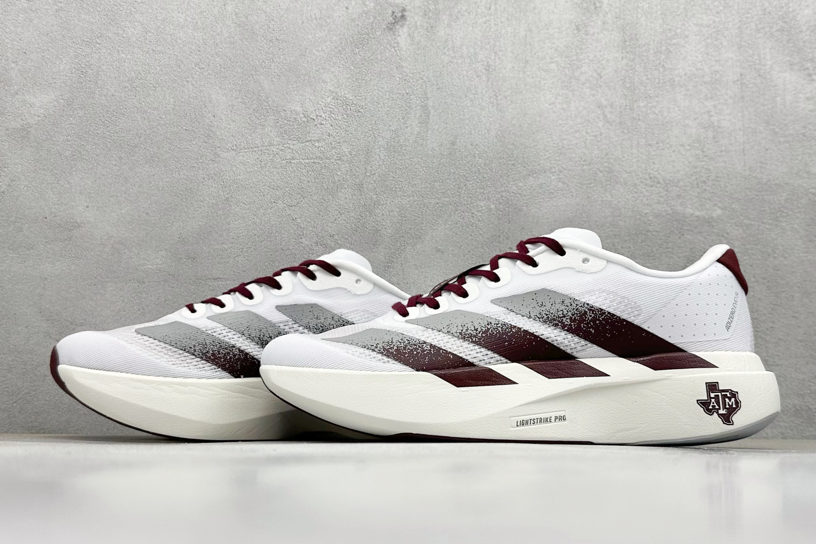 Ad Adizero Evo SL M 轻盈跑鞋 耐磨减震专业跑步鞋 JQ4566