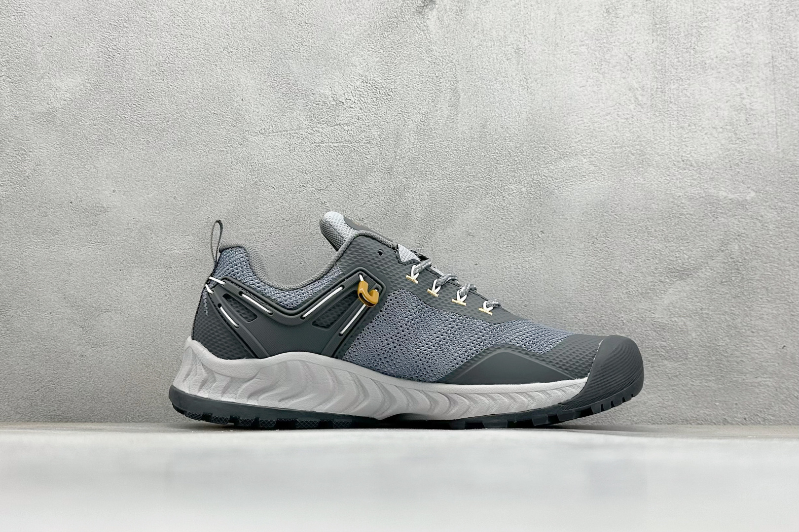 科恩KEEN NXIS EVO 舒适 防滑耐磨 低帮 徒步鞋