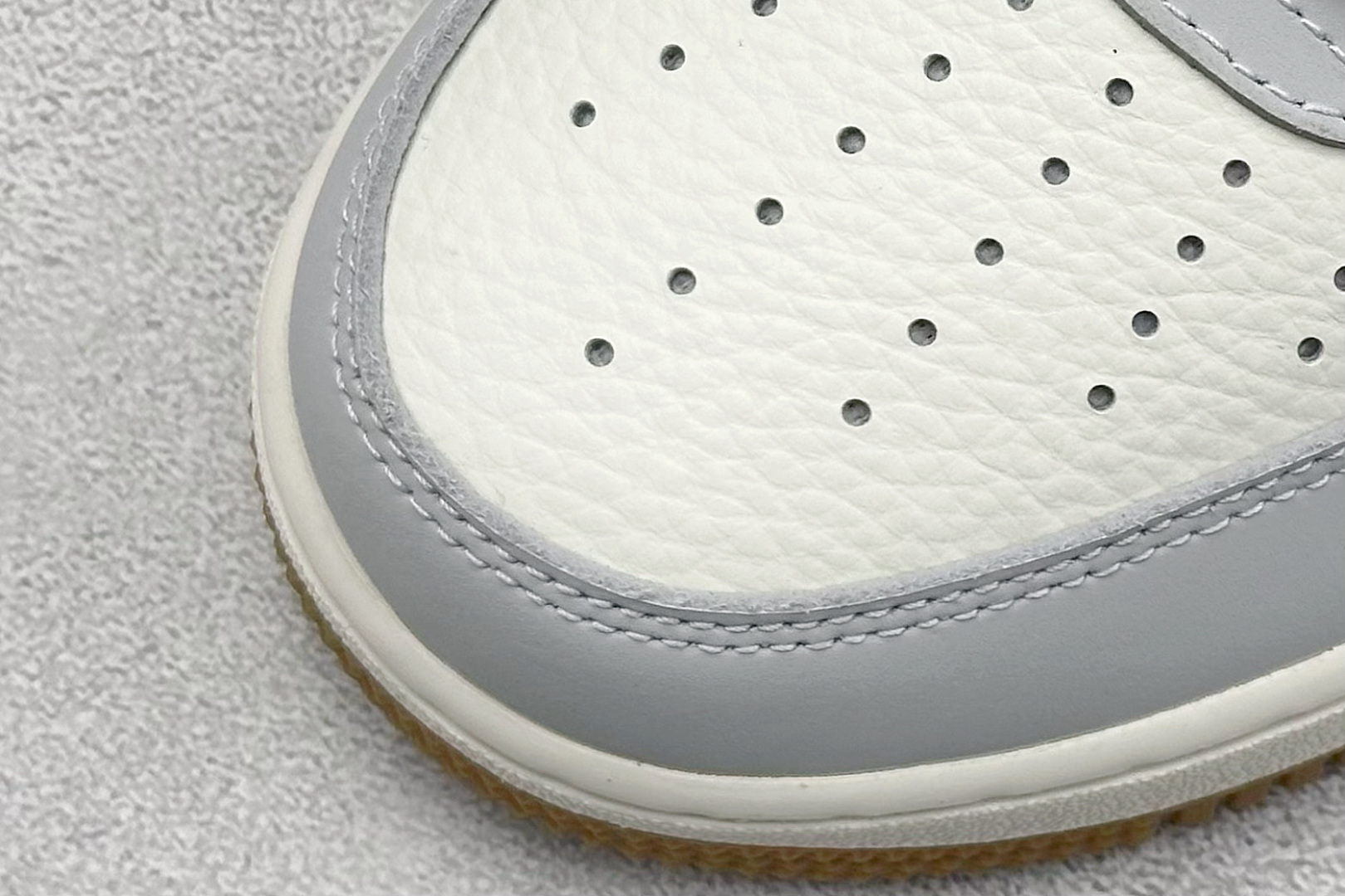 SC版Nike Air Force 1'07 Low LV联名 灰白镭射渐变 空军一号低帮休闲板鞋 LW9279-020