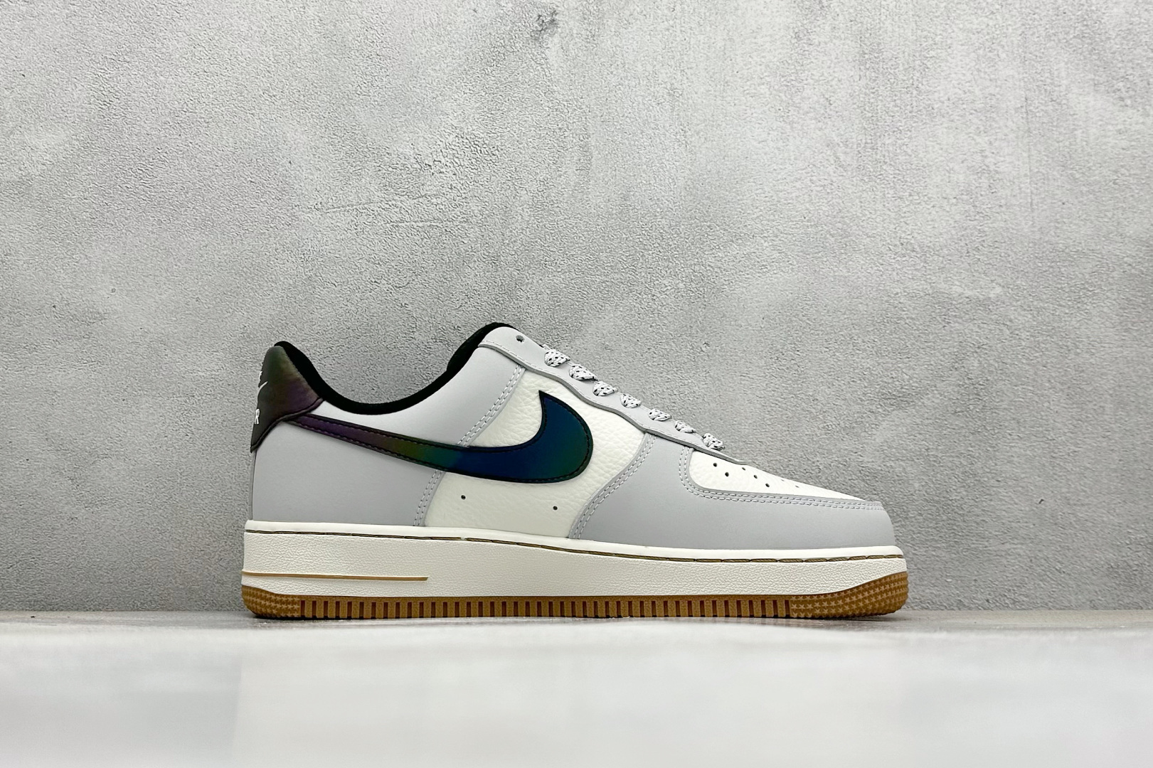 SC版Nike Air Force 1'07 Low LV联名 灰白镭射渐变 空军一号低帮休闲板鞋 LW9279-020