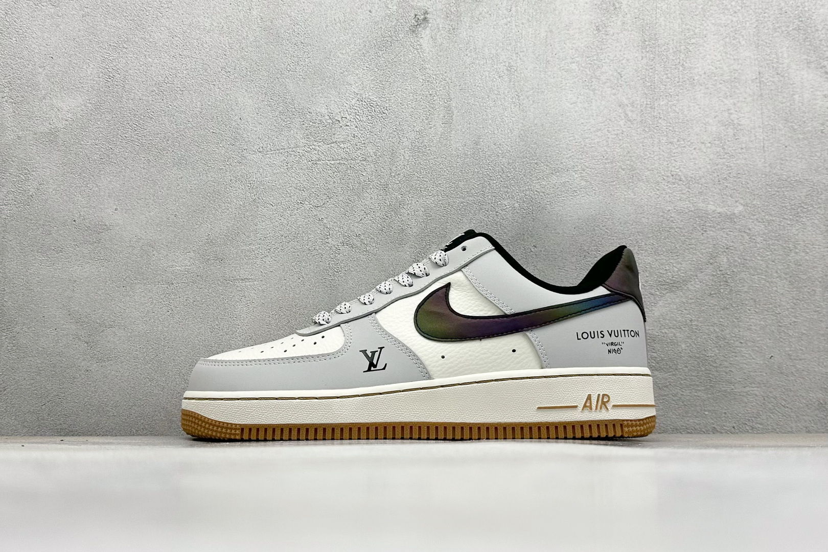 SC版Nike Air Force 1’07 Low LV联名 灰白镭射渐变 空军一号低帮休闲板鞋 LW9279-020