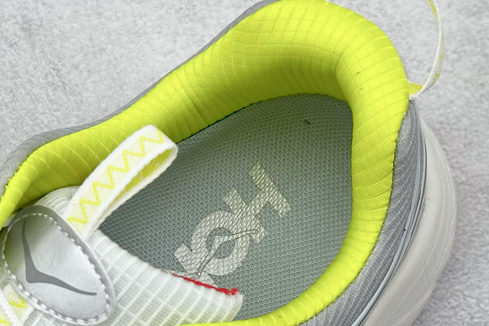180 BF版 Hoka Mafate Speed 2 马法特二代超轻厚底轻量山地跑步鞋  1153931/WNN