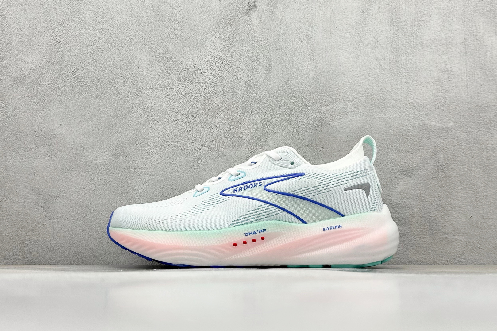 Brooks 布鲁克斯 Glycerin 22 超弹轻盈跑步鞋 低帮透气缓震支撑休闲运动慢跑鞋 120434 1B 110