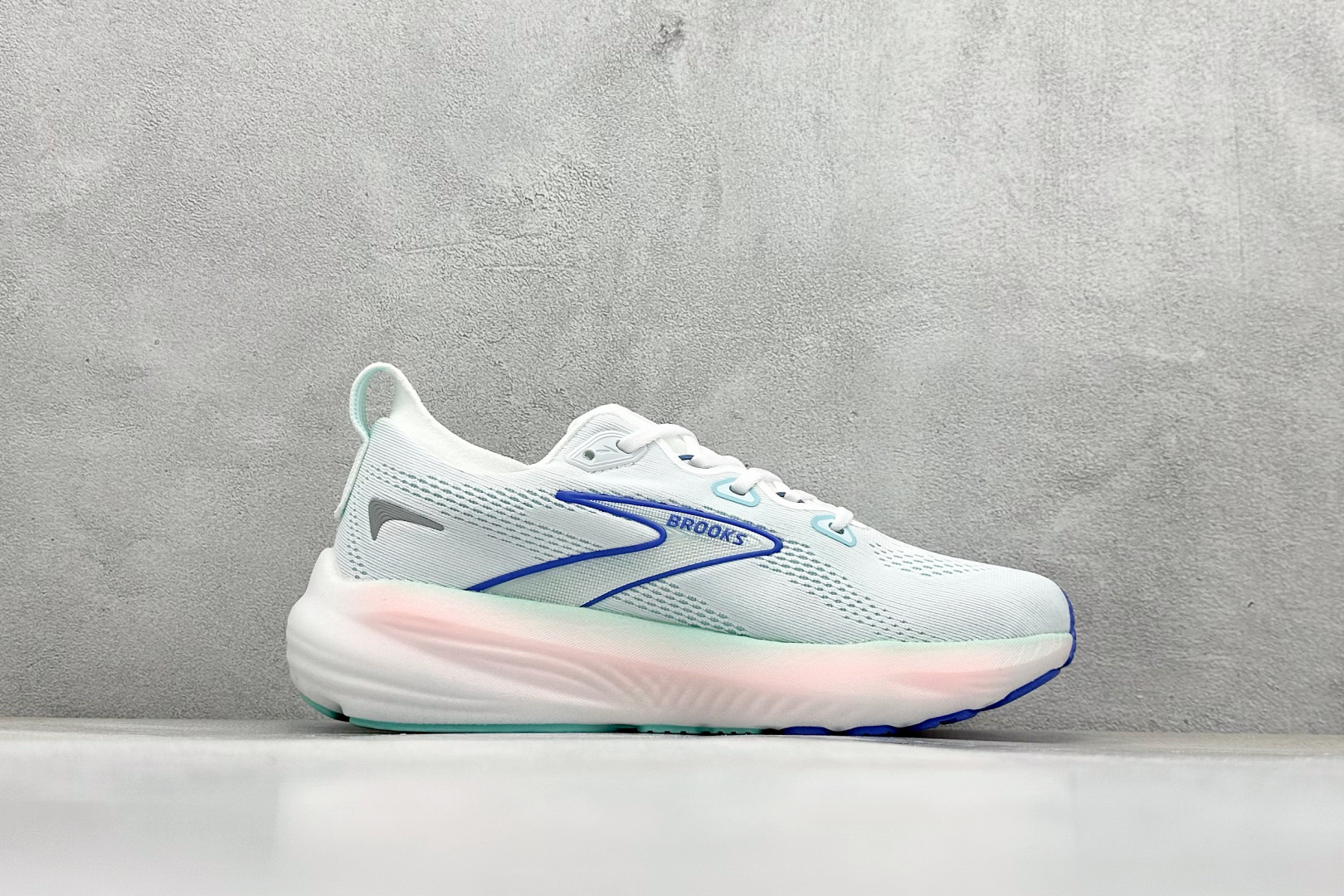 Brooks 布鲁克斯 Glycerin 22 超弹轻盈跑步鞋 低帮透气缓震支撑休闲运动慢跑鞋 120434 1B 110