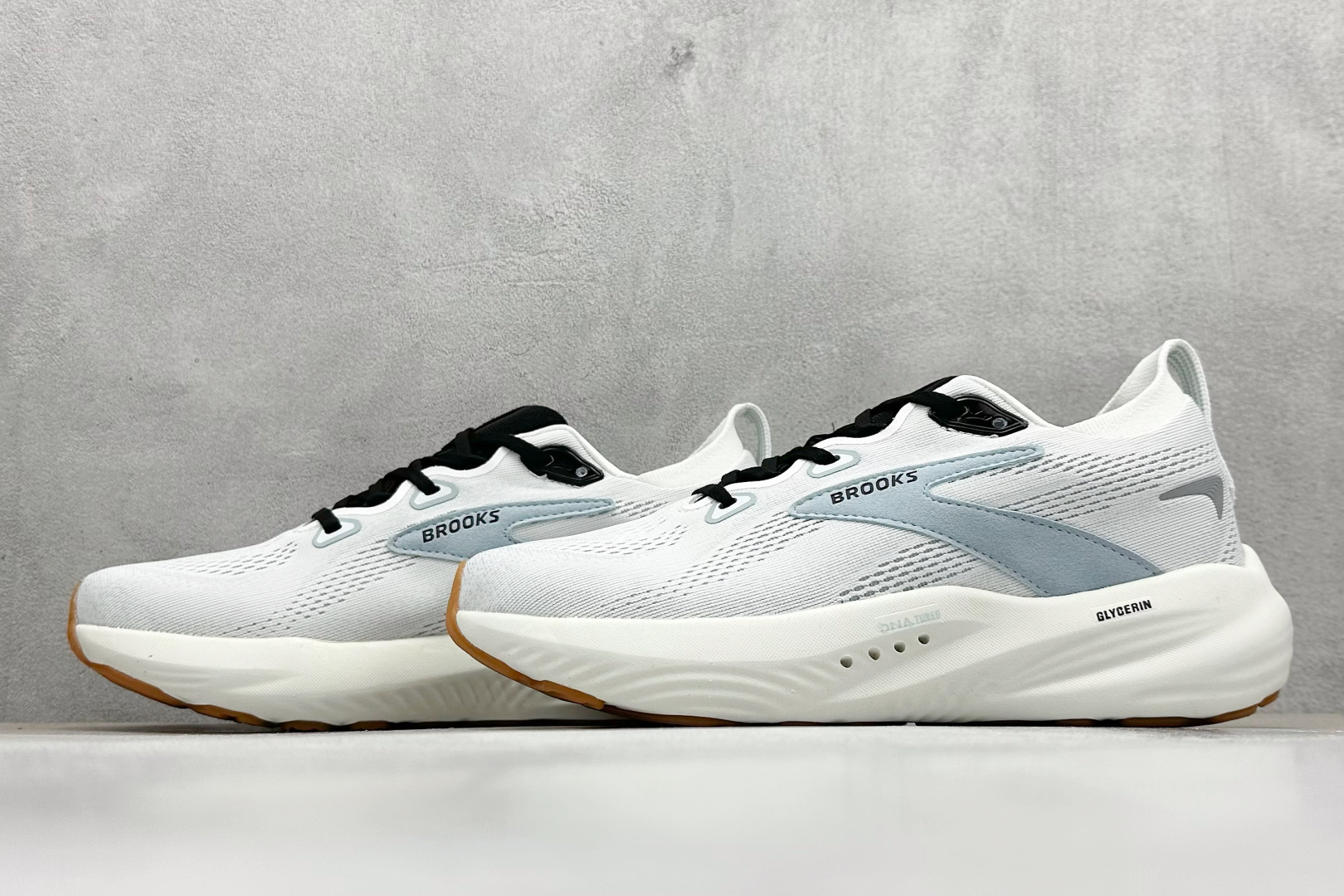 Brooks 布鲁克斯 Glycerin 22 超弹轻盈跑步鞋 低帮透气缓震支撑休闲运动慢跑鞋 110445 1D 175