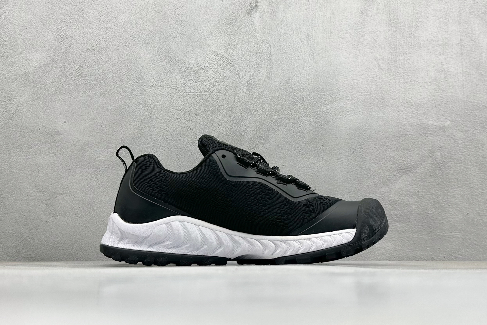 科恩KEEN NXIS EVO 舒适 防滑耐磨 低帮 徒步鞋 1022258
