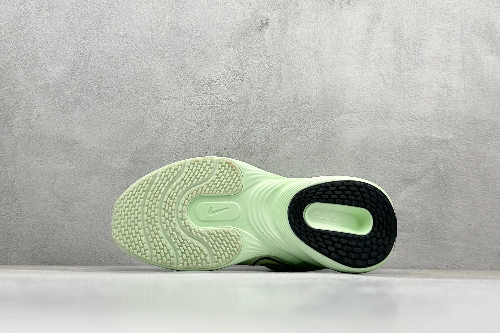 Nike Uplift 潮流舒适 织物防滑耐磨 低帮跑步鞋 IB2765-101