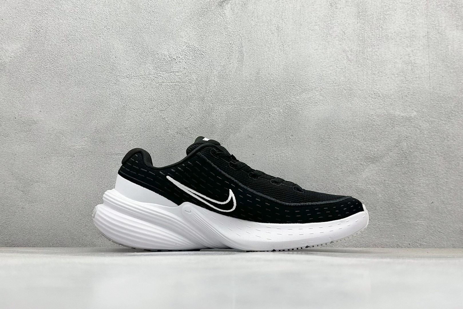Nike Uplift 潮流舒适 织物防滑耐磨 低帮跑步鞋 616772-600