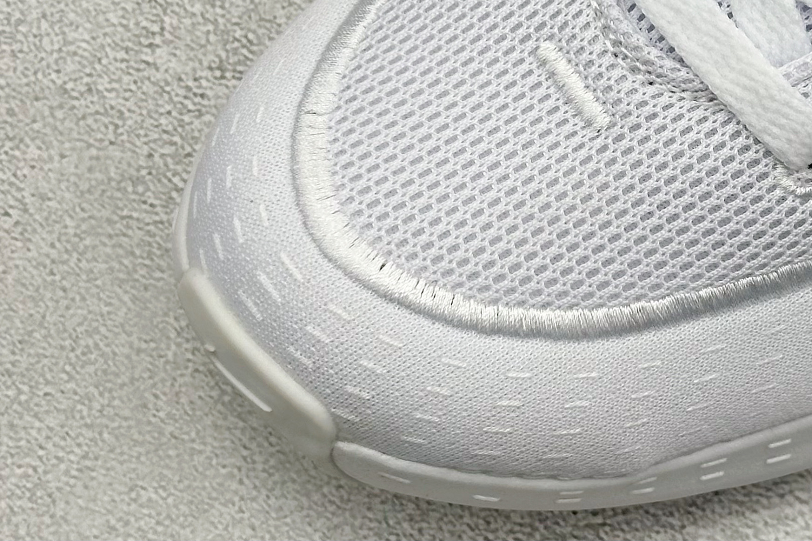 Nike Uplift 潮流舒适 织物防滑耐磨 低帮跑步鞋 IB2765-002
