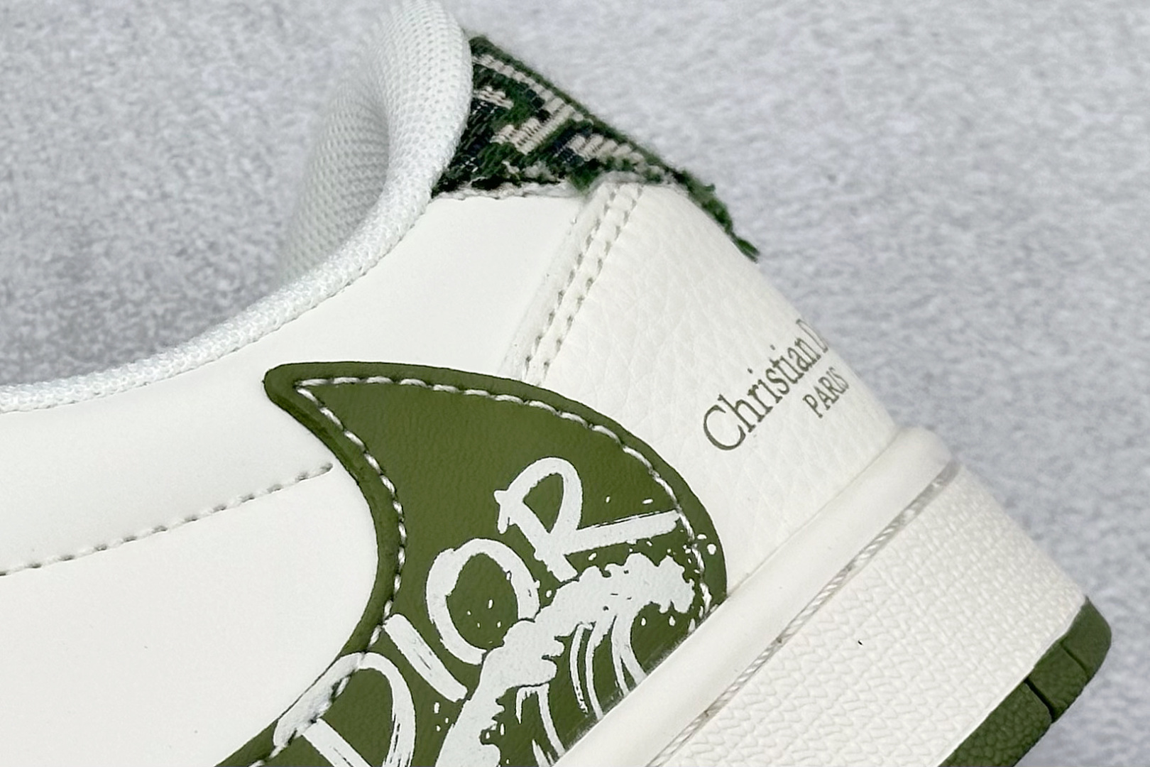 Travis Scott x Fragment Design x Air Jordan 1 Low SP AJ1 乔1 迪奥联名 米灰绿 低帮文化休闲板鞋 QW5088-203