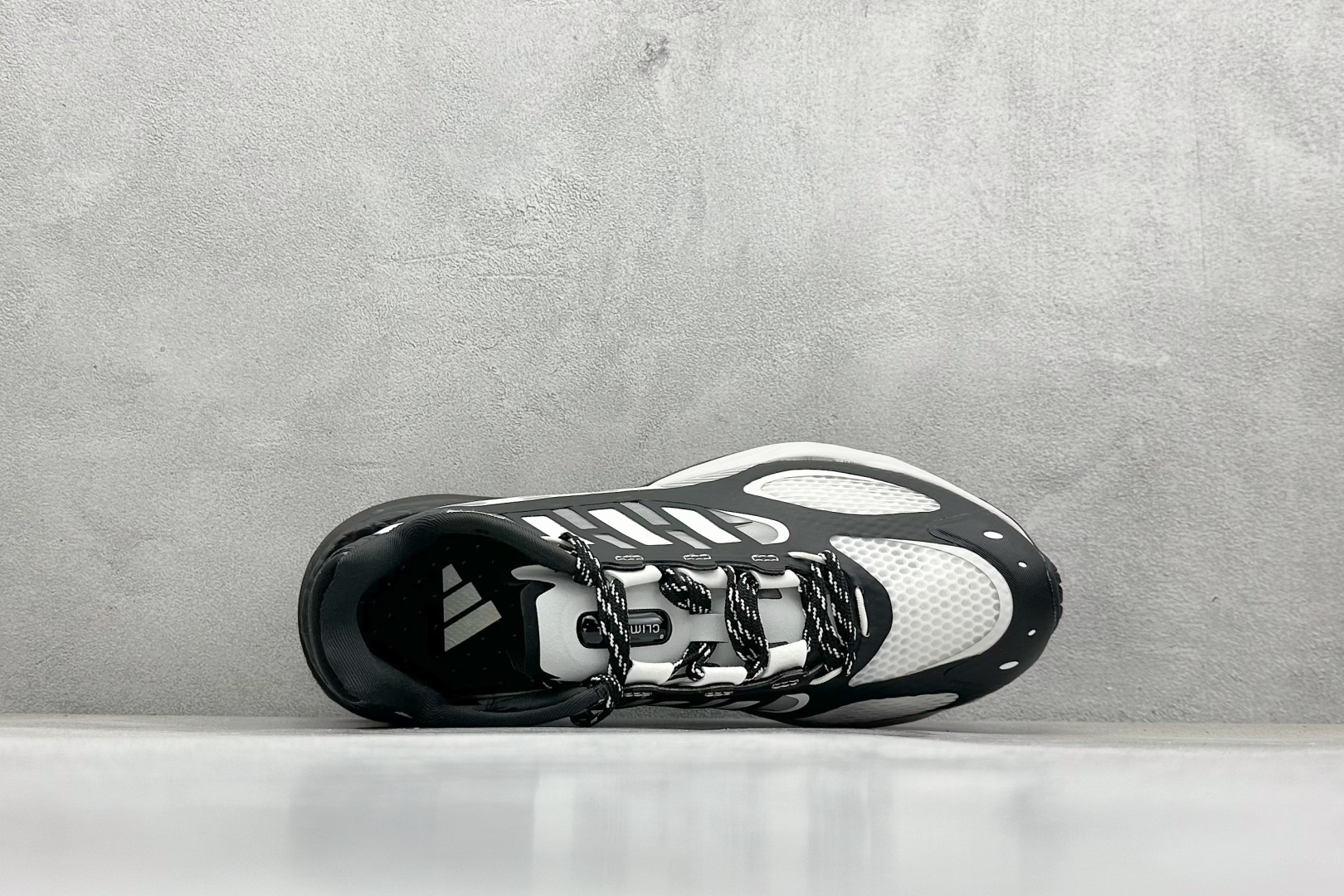 AdidCLIMACOOL XLG 4.0 复古休闲老爹鞋 JQ4946