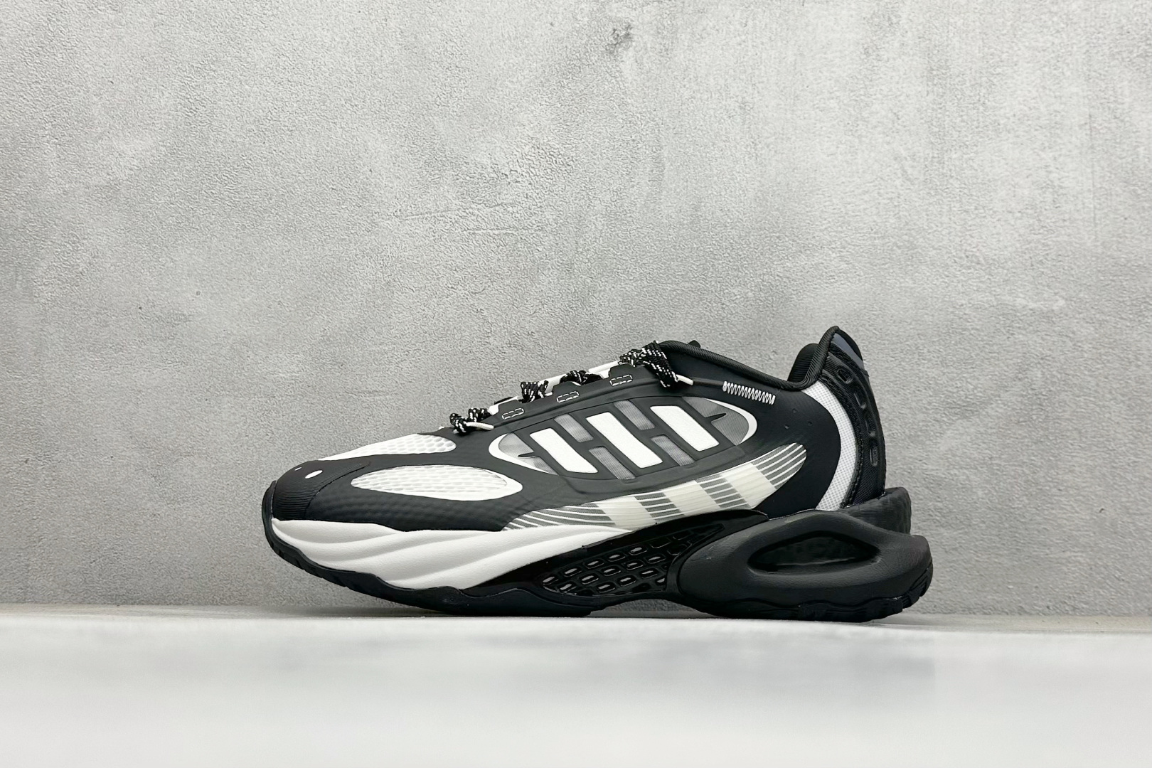 AdidCLIMACOOL XLG 4.0 复古休闲老爹鞋 JQ4946