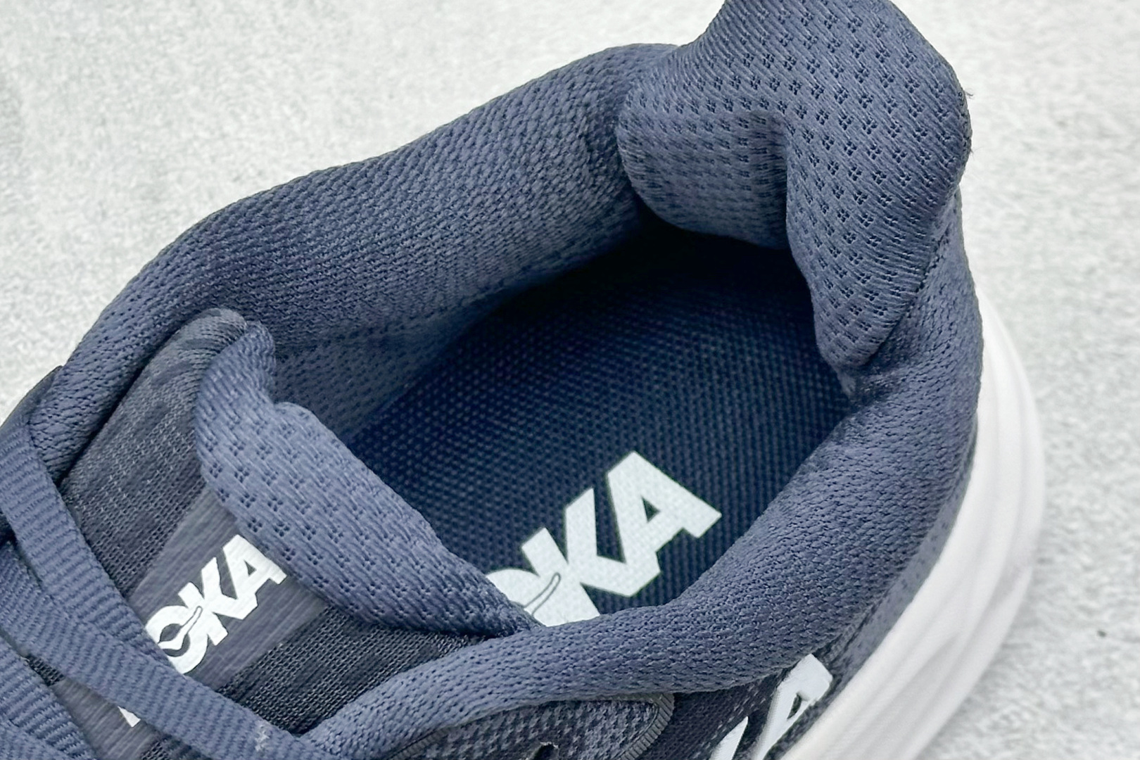 W版 Hoka W CLIFT10 超轻厚底轻量跑步鞋 1162030/NWT