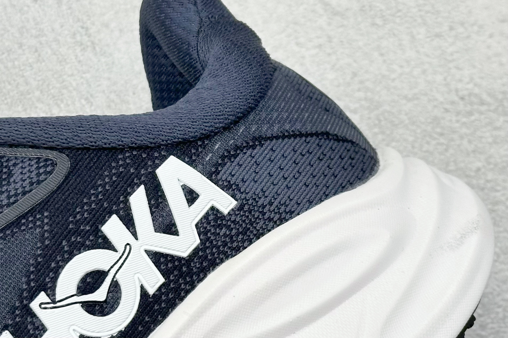 W版 Hoka W CLIFT10 超轻厚底轻量跑步鞋 1162030/NWT