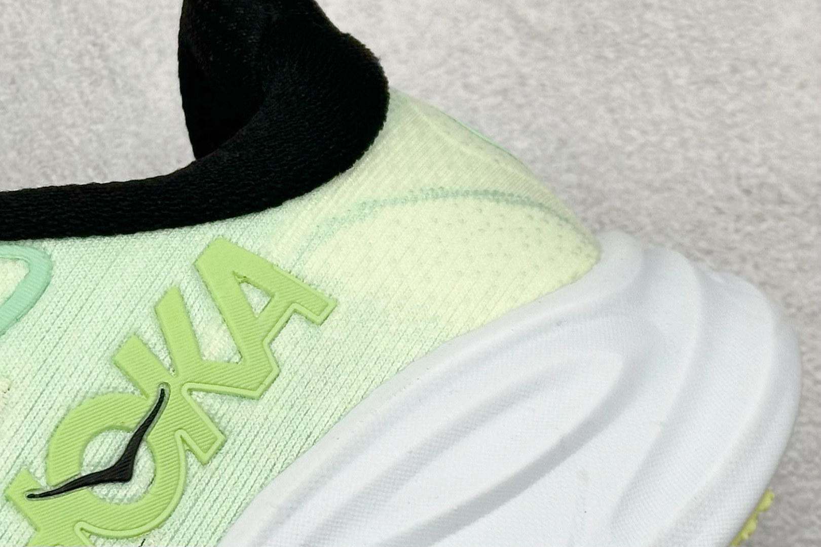 W版 Hoka W CLIFT10 超轻厚底轻量跑步鞋 1162030/MTFL
