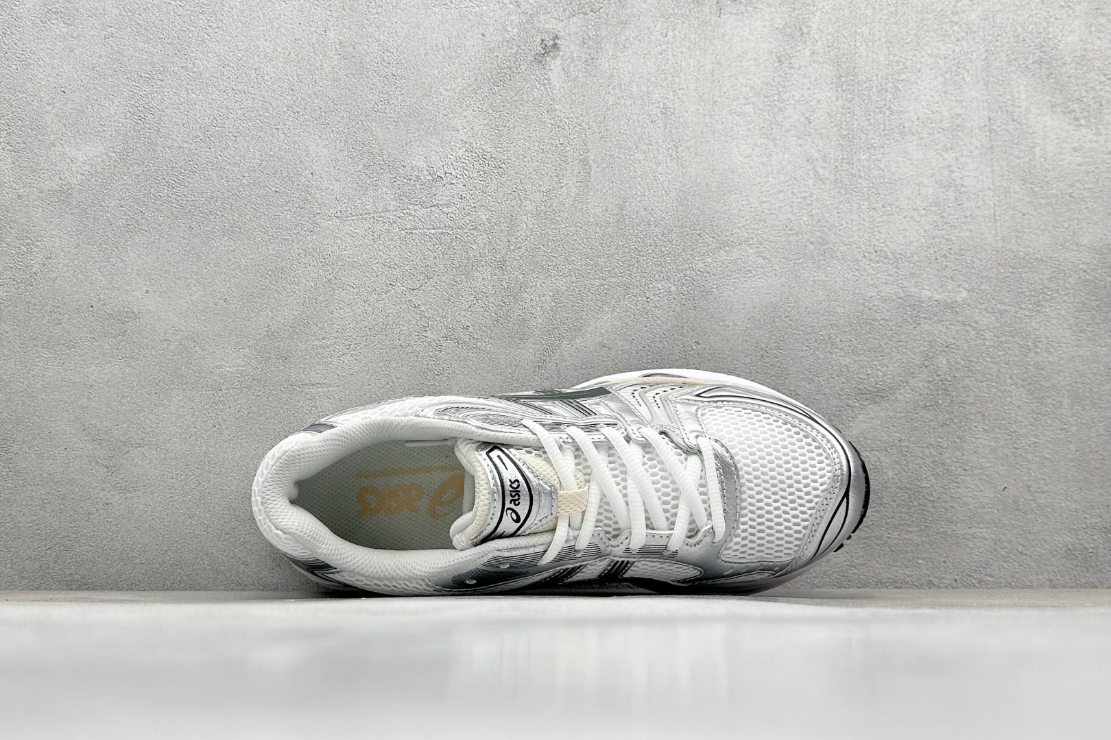 Asics Gel-Kayano 14 亚瑟士运动休闲透气专业跑鞋 1203A537-110