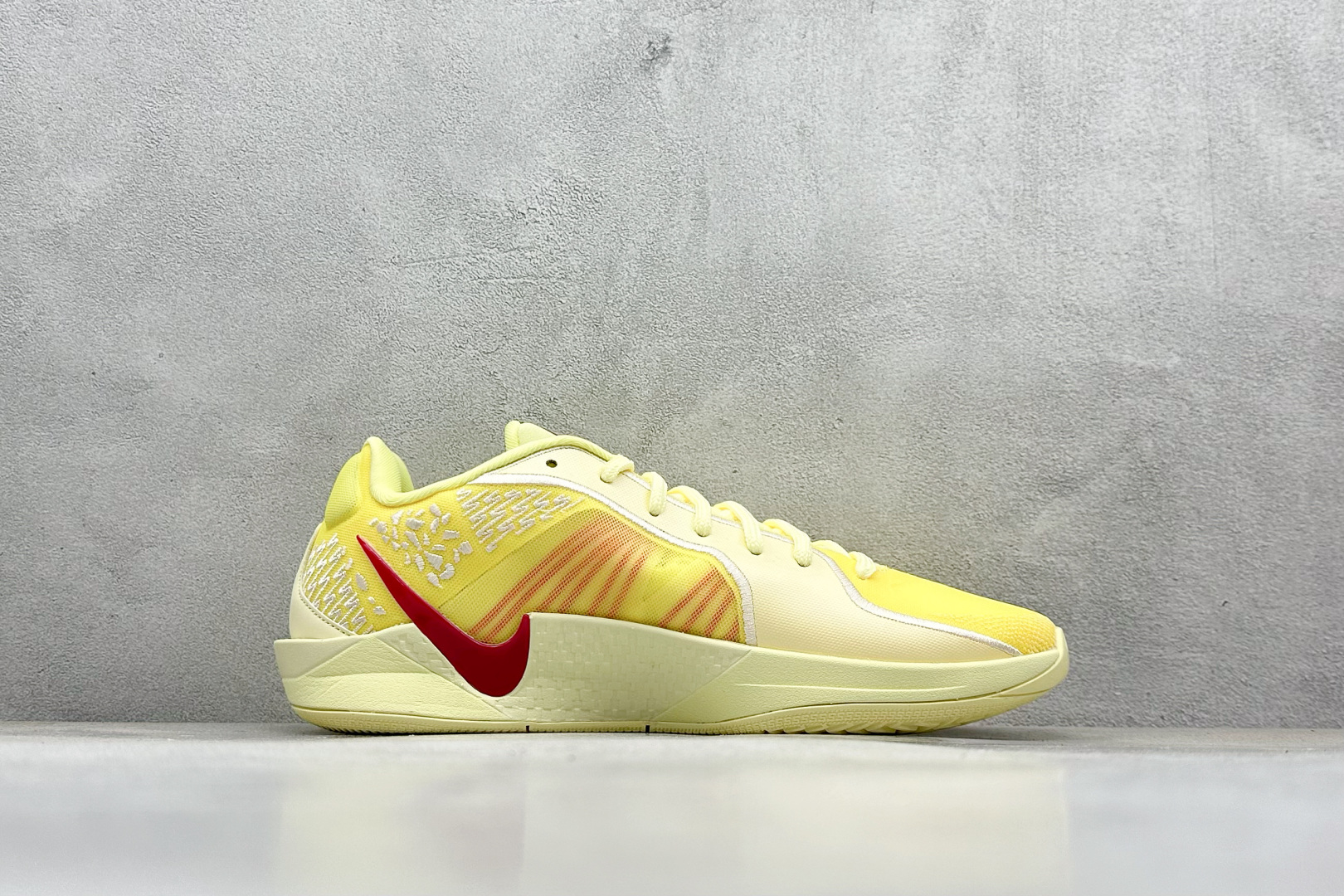 纯原Nike Sabrina 2 ”Court Vision” 萨布丽娜·约内斯库 签名款 实战系列篮球鞋 FZ1517-800